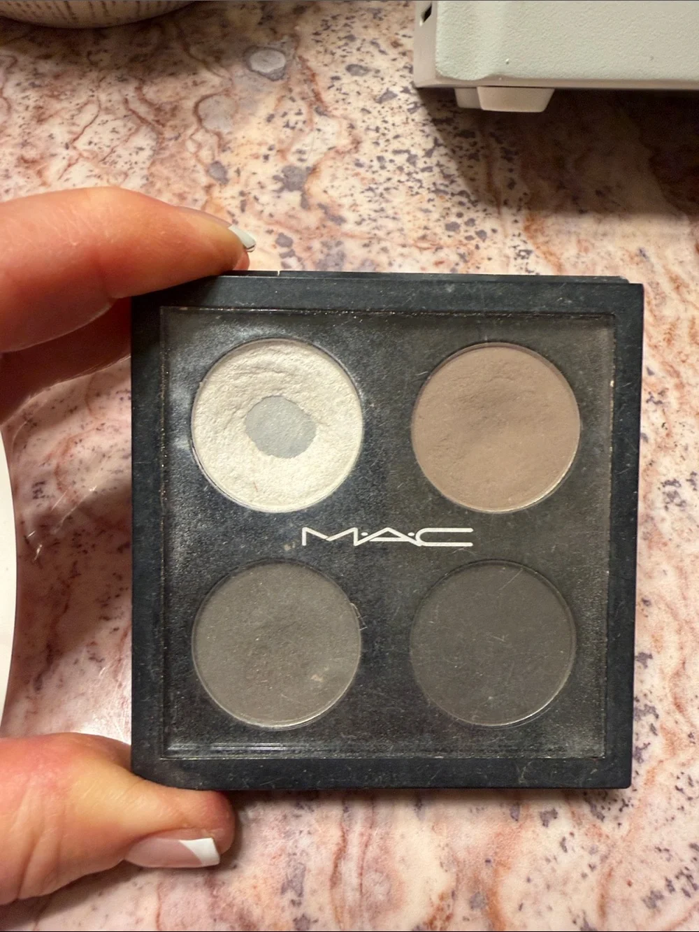 MAC Cosmetics Eyeshadow Quad — Pearl White, Taupe, Cool Gray, Charcoal